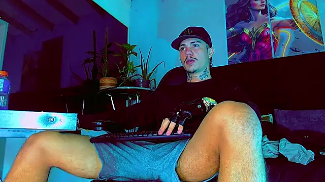 HannibalLester online show from 22, 12, 2025