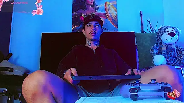 Snapshot of HannibalLester chatting on 19, 1, 2026 HannibalLester online show from 19, 1, 2026