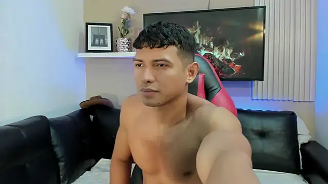 yei-sant online show from 2, 12, 2025