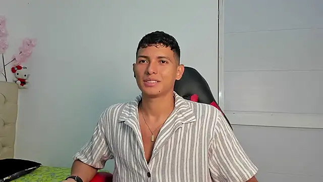 Snapshot of yei-sant chatting on 20, 10, 2025 yei-sant online show from 20, 10, 2025