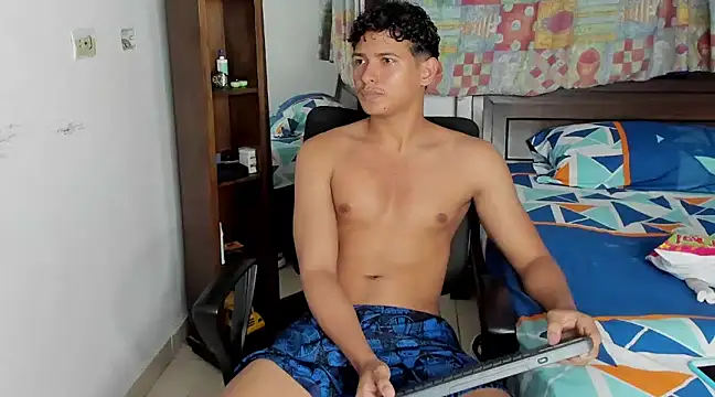 Snapshot of yei-sant chatting on 9, 2, 2025 yei-sant online show from 9, 2, 2025