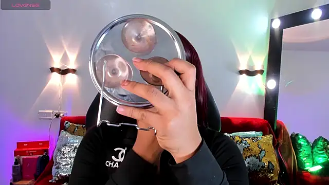 Emili Roux online show from 28, 3, 2026