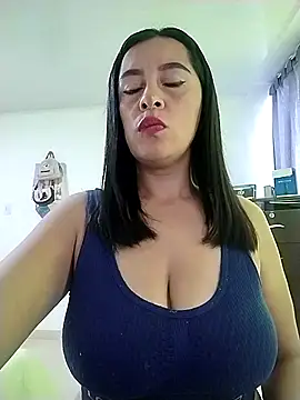 Snapshot of hailey85 chatting on 15, 2, 2026 hailey85 online show from 15, 2, 2026