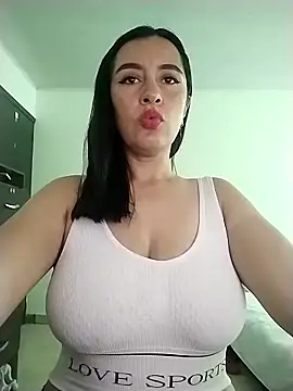 hailey85 online show from 31, 3, 2026