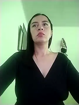 Snapshot of hailey85 chatting on 2, 3, 2026 hailey85 online show from 2, 3, 2026