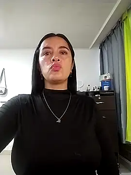 hailey85 online show from 16, 4, 2026