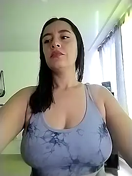 hailey85 online show from 29, 3, 2026