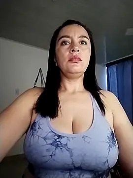 hailey85 online show from 30, 4, 2026