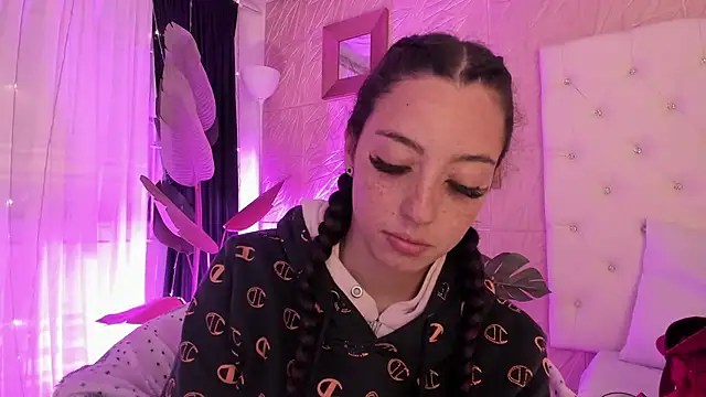 Snapshot of sadashi_moon_ chatting on 20, 3, 2025 sadashi moon online show from 20, 3, 2025