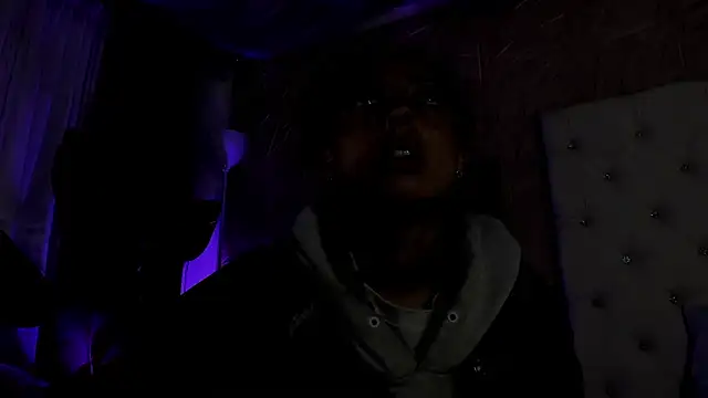 Snapshot of sadashi_moon_ chatting on 15, 3, 2025 sadashi moon online show from 15, 3, 2025