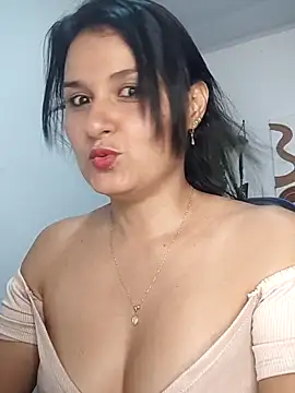 elena jonees online show from 7, 11, 2025