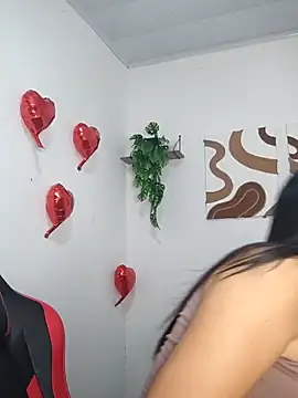 elena jonees online show from 21, 10, 2025