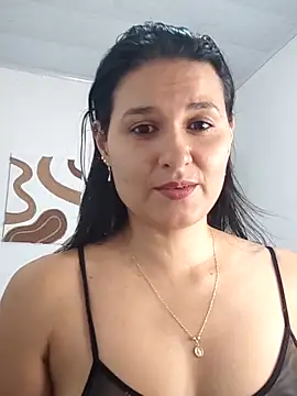 elena jonees online show from 7, 10, 2025