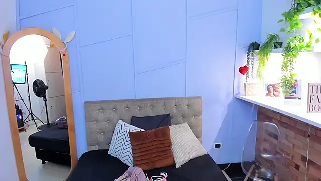 nathalie rossel online show from 27, 11, 2025