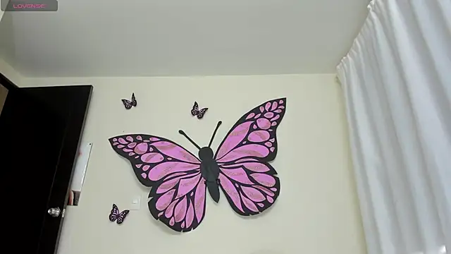 sweet amalia4 online show from 4, 11, 2025