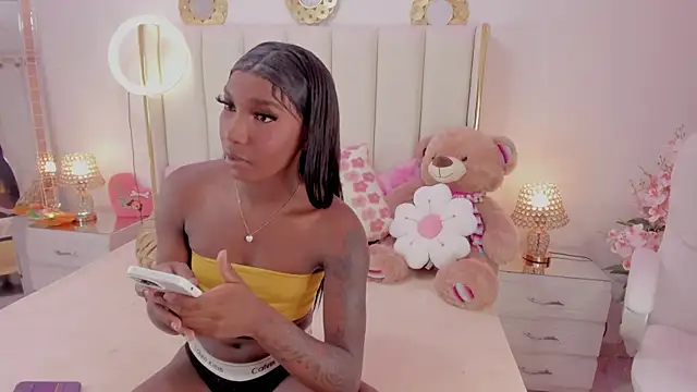 evangelin ts online show from 4, 11, 2025