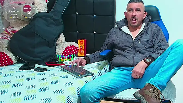 Yeol King online show from 2, 10, 2025