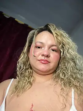 Naiara Sex  online show from 15, 7, 2026