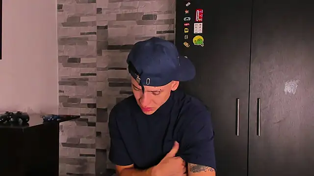 Dimitri higth420 online show from 5, 10, 2025