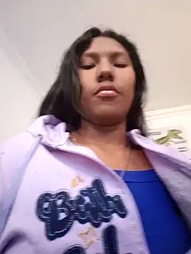 AnnieScott  online show from 17, 3, 2025