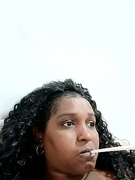 Snapshot of annybarros21 chatting on 11, 3, 2026 annybarros21 online show from 11, 3, 2026