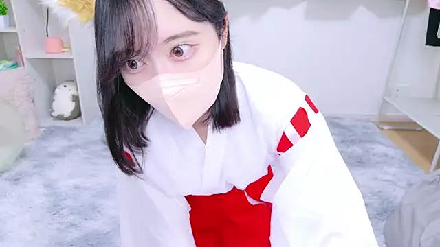 Yurie  online show from 5, 1, 2025