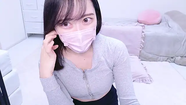 Yurie  online show from 2, 2, 2025