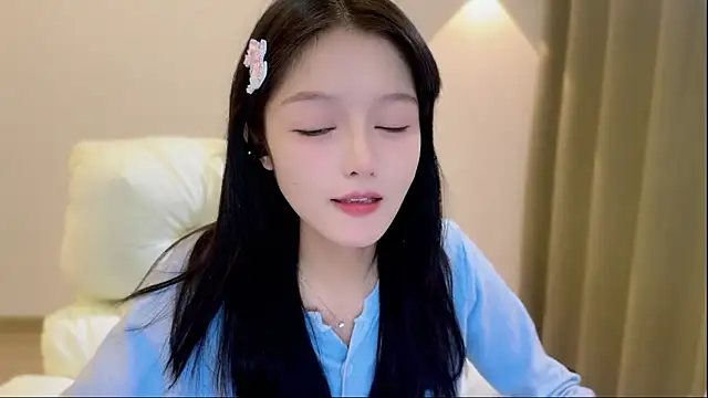 Snapshot of xiaodaibabyy chatting on 19, 10, 2025 xiaodaibabyy online show from 19, 10, 2025