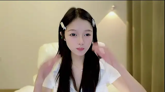 Snapshot of xiaodaibabyy chatting on 30, 10, 2025 xiaodaibabyy online show from 30, 10, 2025