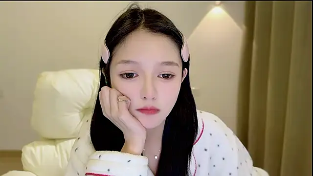 Snapshot of xiaodaibabyy chatting on 29, 10, 2025 xiaodaibabyy online show from 29, 10, 2025