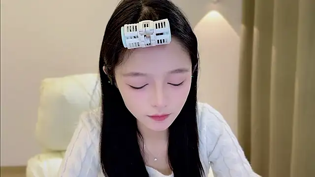 Snapshot of xiaodaibabyy chatting on 15, 10, 2025 xiaodaibabyy online show from 15, 10, 2025