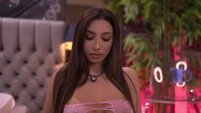 GinaValentinna online show from 25, 5, 2026
