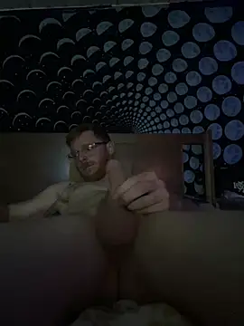 luv2cum7491 online show from 20, 12, 2024