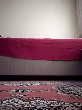 nyraminyon online show from 24, 10, 2025