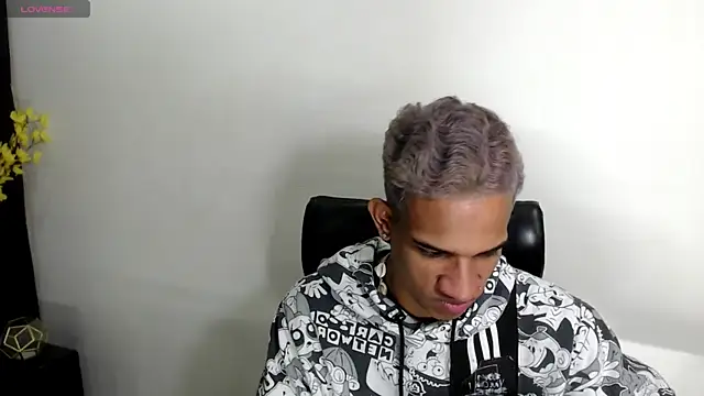 AbrahanBratz online show from 17, 1, 2025