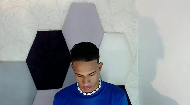 AbrahanBratz online show from 19, 12, 2024