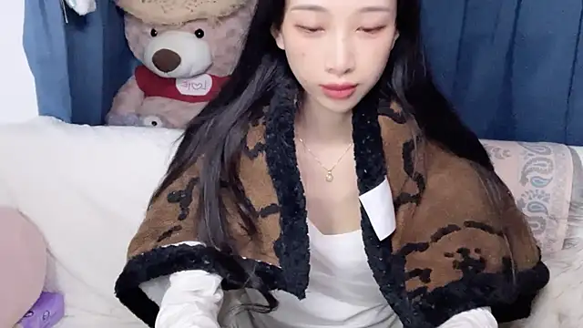 Lili-2 online show from 5, 2, 2026