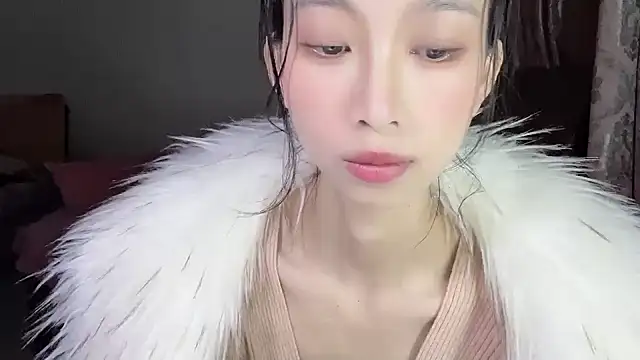 Lili-2 online show from 18, 2, 2025