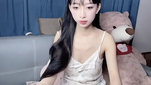 Lili-2 online show from 15, 10, 2025