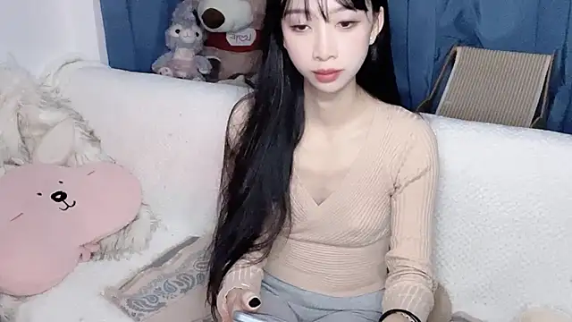 Lili-2 online show from 19, 11, 2025