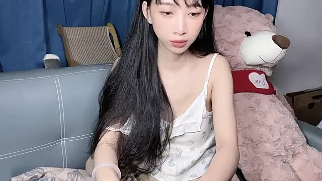 Lili-2 online show from 20, 10, 2025