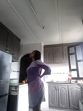 Feathergal69  online show from 9, 10, 2025