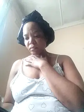 Feathergal69  online show from 11, 9, 2025