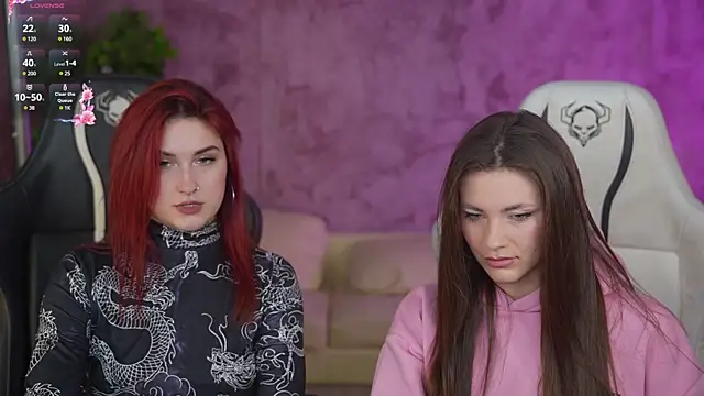 Julia  Star  online show from 31, 1, 2025