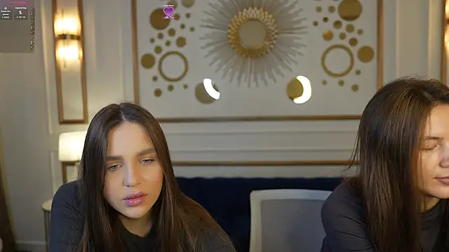 Julia  Star  online show from 10, 10, 2025