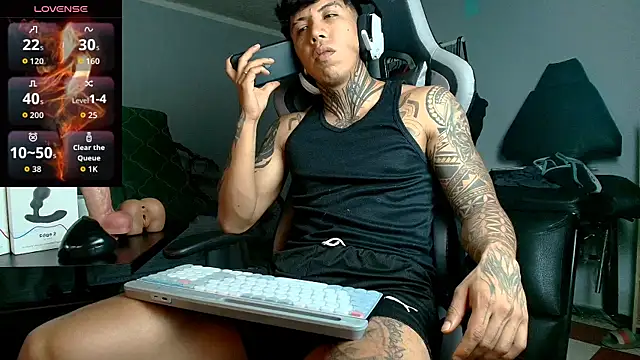 Nickhot0609 online show from 23, 9, 2025