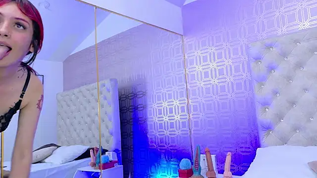 Derieri D online show from 10, 11, 2025