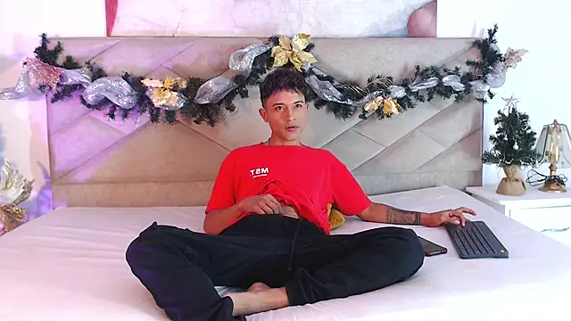 Edward Milleer online show from 7, 12, 2024