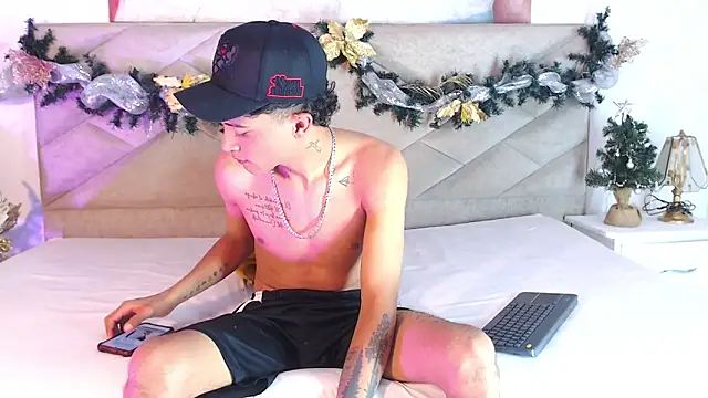 Edward Milleer online show from 7, 12, 2024