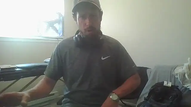 Snapshot of axelongshaft69 chatting on 20, 7, 2026 axelongshaft69 online show from 20, 7, 2026